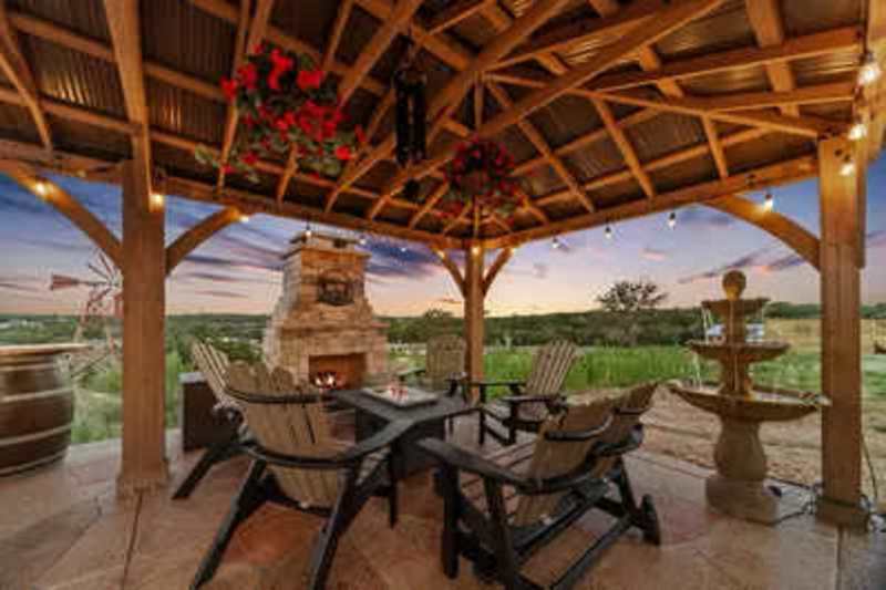 Firefly - Executive RV Site 174 - Outdoor Kitchen!