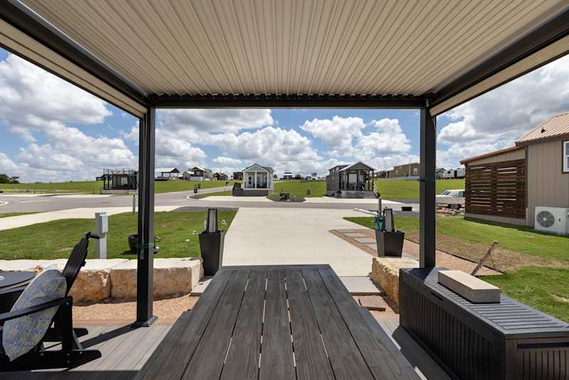 Firefly - Executive RV Site 121
