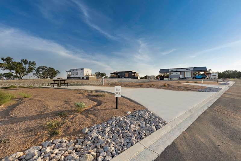 Firefly - Deluxe RV Site 258
