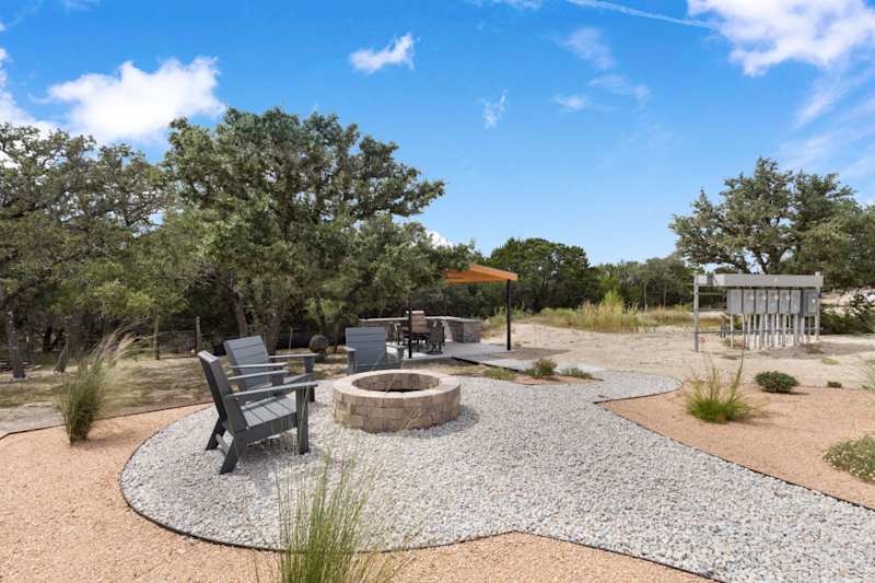 Firefly - Executive RV Site 337 - Outdoor Kitchen!
